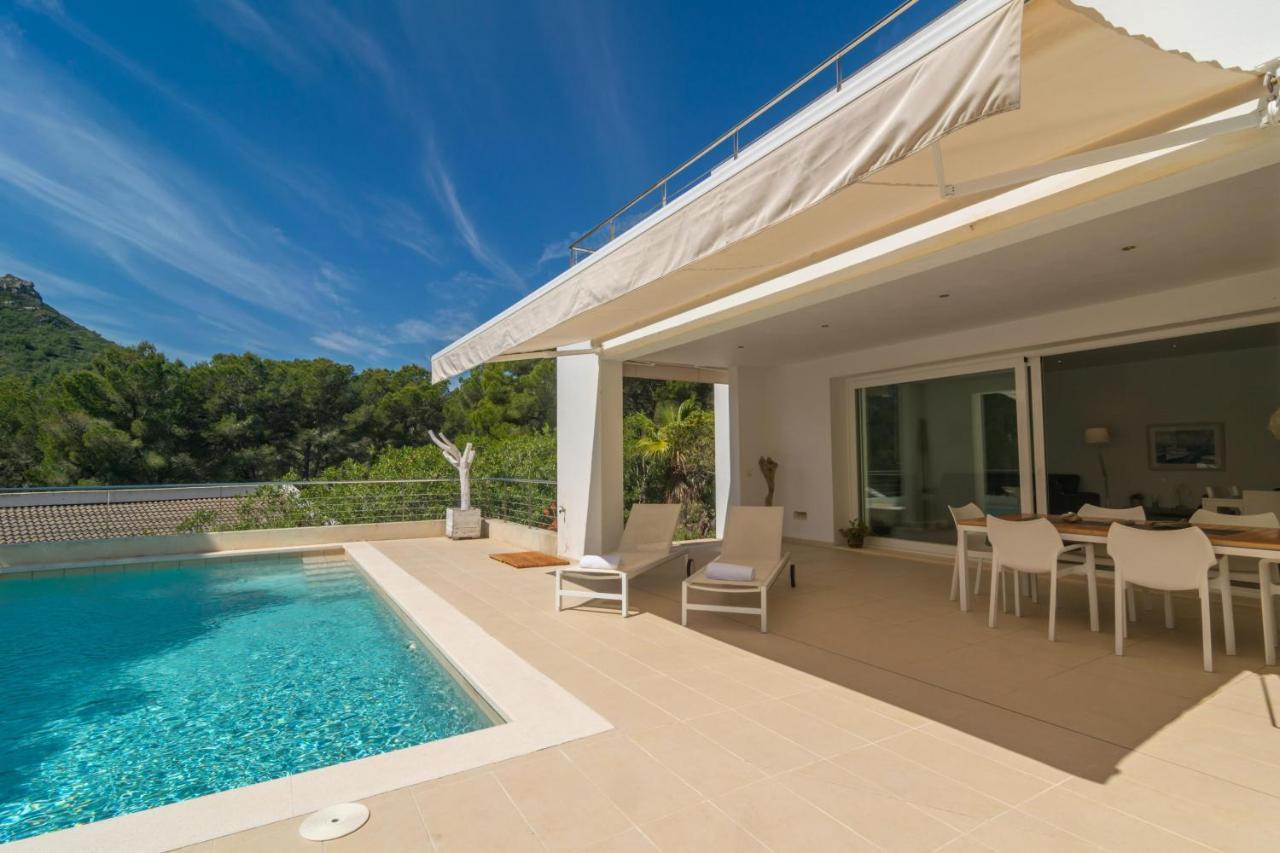 Villa Carritx 4 *